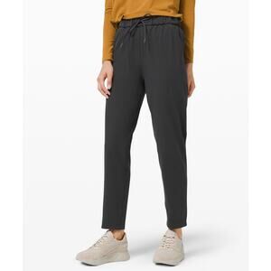 Lululemon Stretch Grey Nylon High-Rise Pant 7/8 Length Size 0